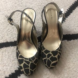 Tahari Beige/Black Giraffe Print Heels